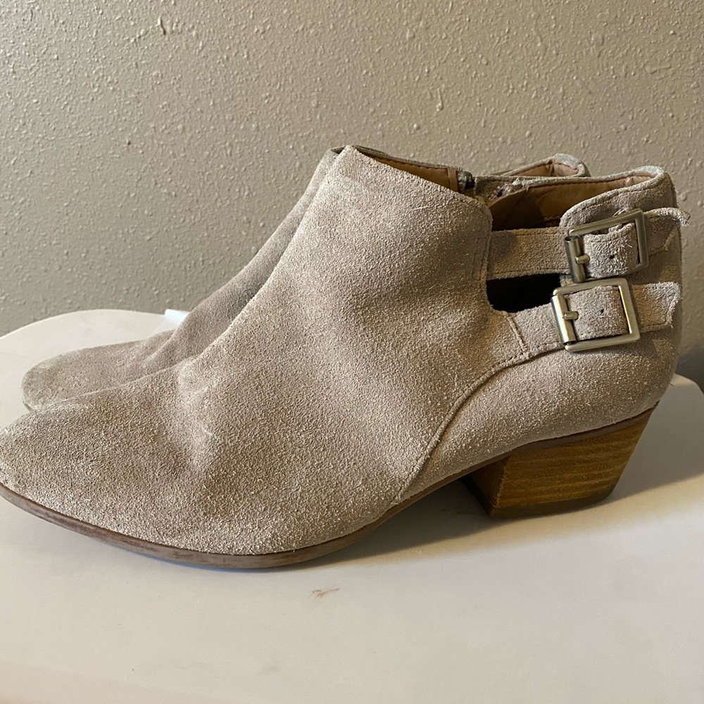 Clark Booties!